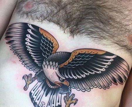 New School腹部老鹰纹身图案