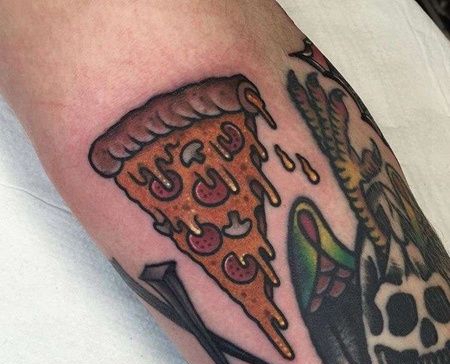 New School小腿披萨纹身图案