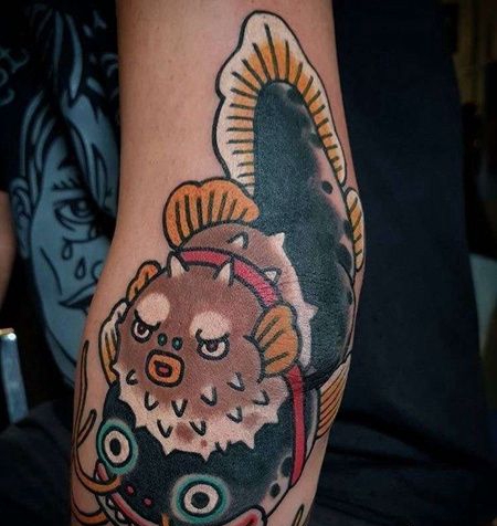 日式小腿河豚鲶鱼纹身图案