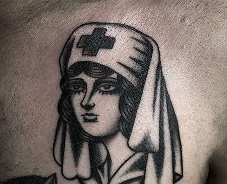 Old School前胸护士纹身图案