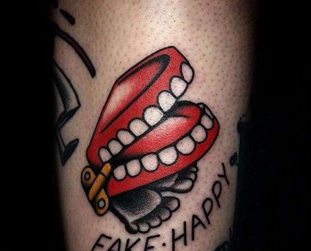 Old School小腿牙齿纹身图案