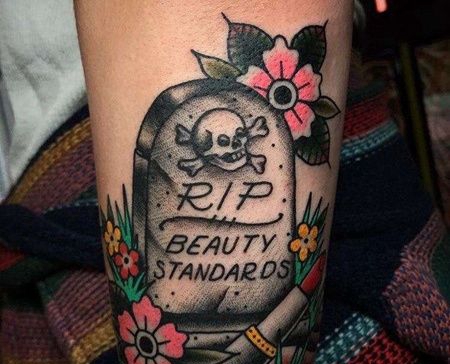 Old School小臂墓碑纹身图案