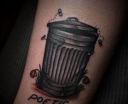 Old School小腿垃圾桶纹身图案