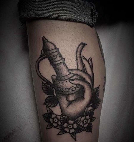 Old School小腿手茶壶纹身图案