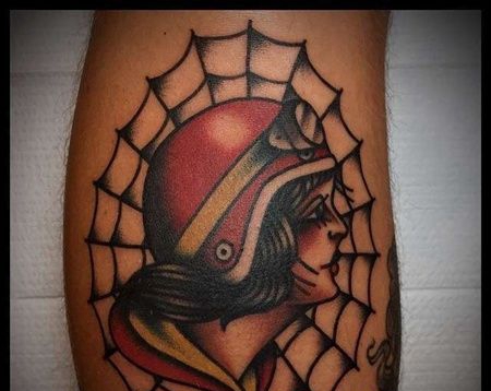 Old School小腿女人蜘蛛网纹身图案