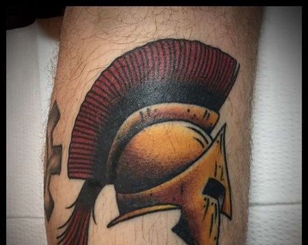 Old School小腿头盔纹身图案