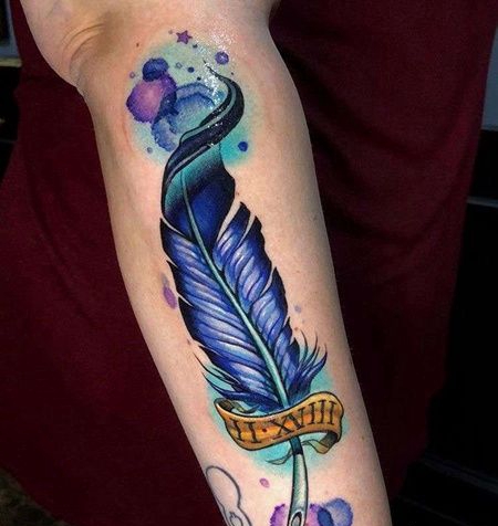 New School小臂羽毛纹身图案