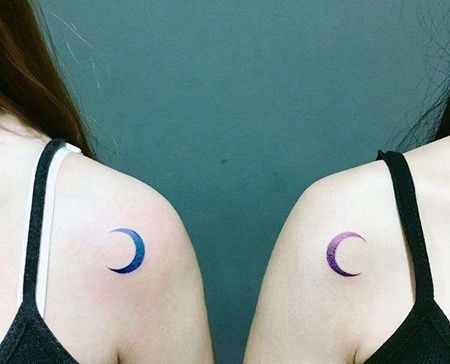 小清新大臂月亮纹身图案