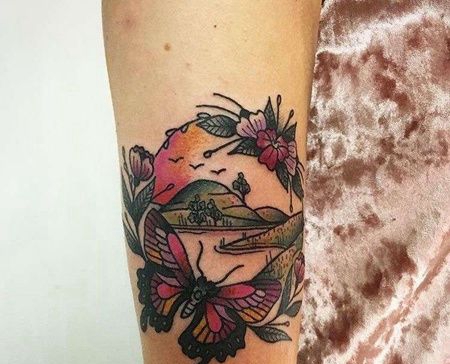 New School小腿湖纹身图案