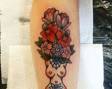 New School小腿女人花卉纹身图案