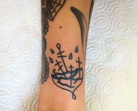 Old School小臂伞纹身图案