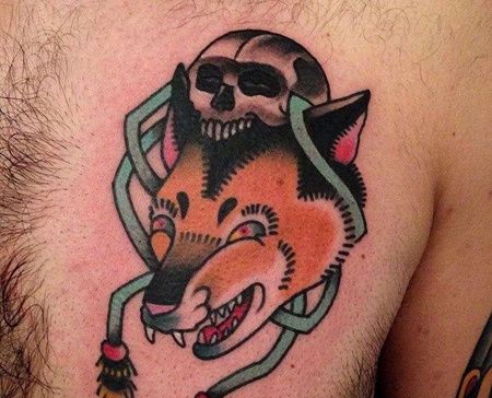 日式前胸狐狸纹身图案