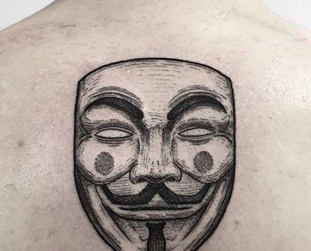 New School后背V字仇杀队纹身图案