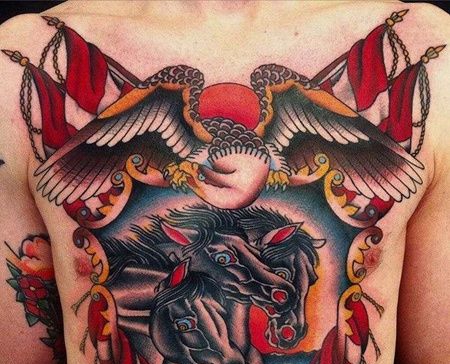 Old School前胸老鹰马纹身图案