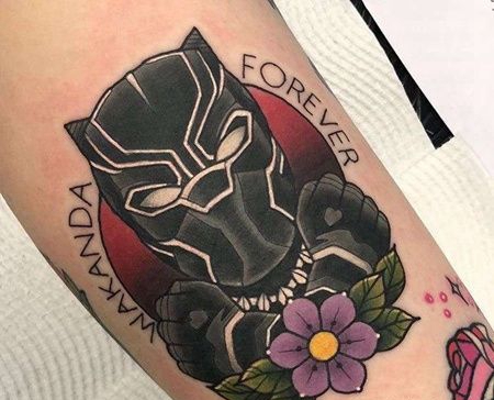 漫威大腿黑豹纹身图案