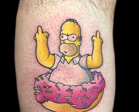 New School小腿辛普森甜甜圈纹身图案