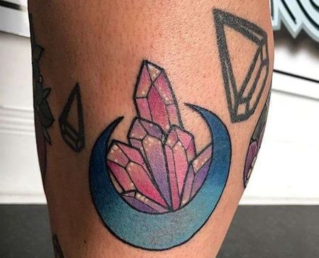 New School小腿月亮宝石纹身图案