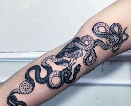 New School胳膊蛇纹身图案