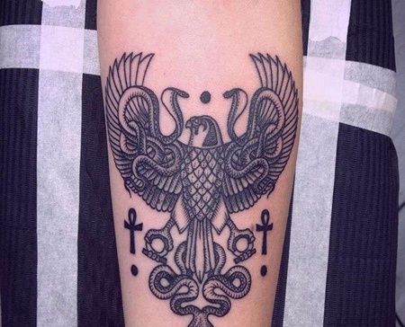 New School小臂老鹰蛇纹身图案