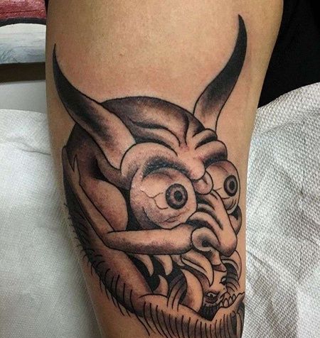 New School大臂恶魔纹身图案