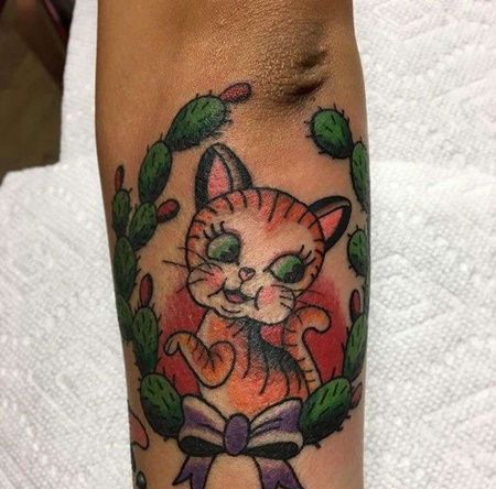 New School小臂猫仙人掌纹身图案