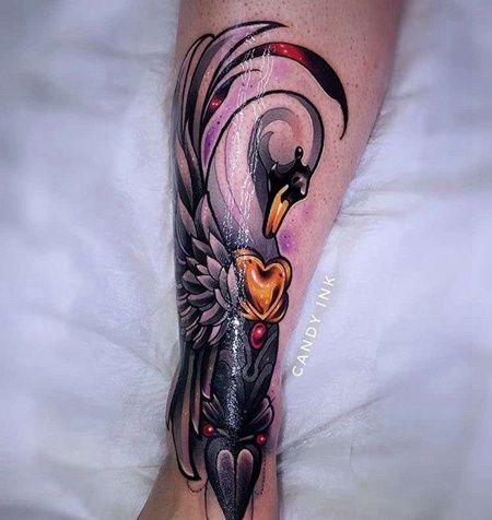 New School小臂天鹅纹身图案