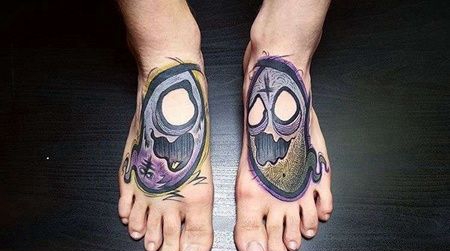 New School脚背幽灵纹身图案