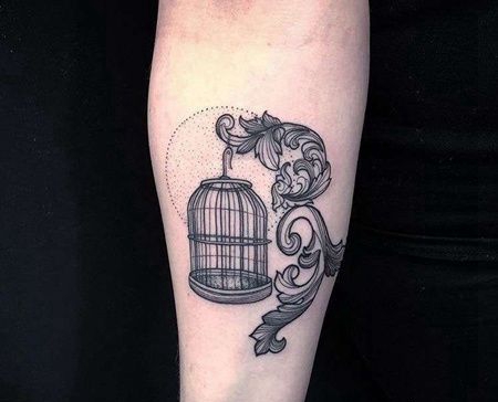 New School大臂鸟笼纹身图案