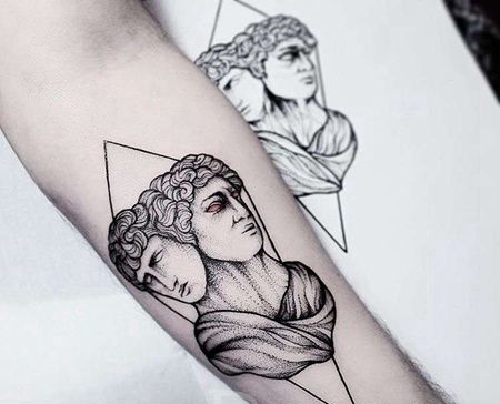 点线小臂雕像纹身图案