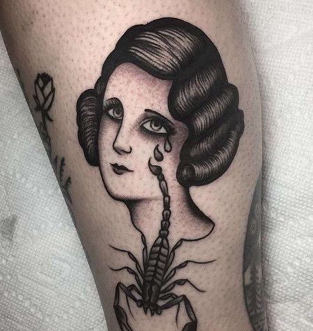 Old School小腿女人蝎子纹身图案