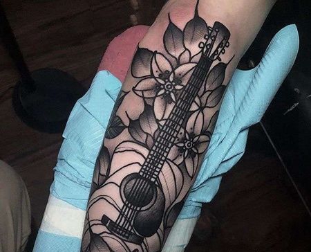New School小臂吉他纹身图案