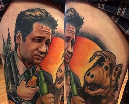 New School大腿人像猪纹身图案