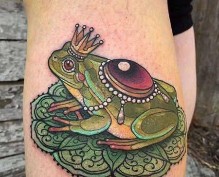 New School小腿青蛙纹身图案