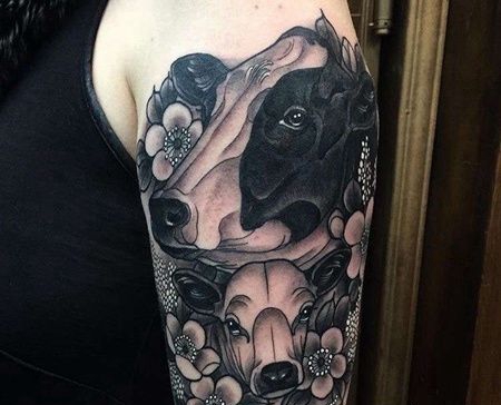 New School大臂狗奶牛纹身图案