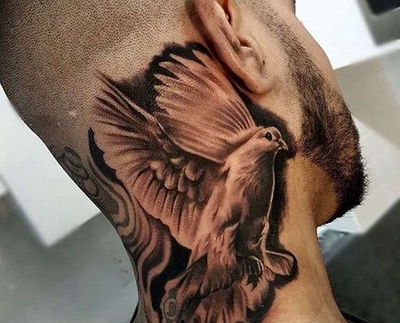 写实后脑勺鸽子纹身图案