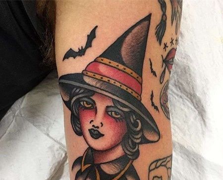 Old School大臂女巫纹身图案