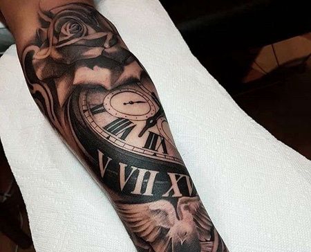 写实小臂鸽子钟表纹身图案