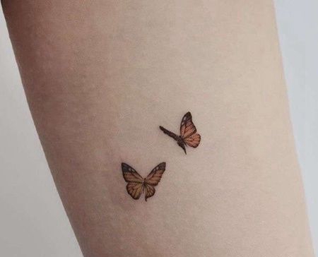 小清新大腿蝴蝶纹身图案