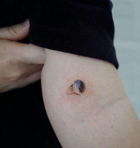 小清新大臂宝石戒指纹身图案