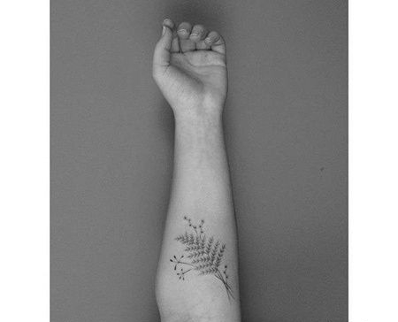 小清新小腿水草纹身图案