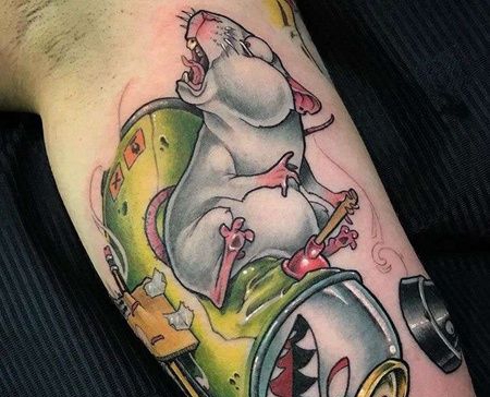 New School大臂老鼠火箭纹身图案