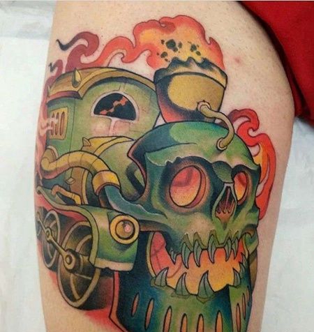 New School大腿火车纹身图案