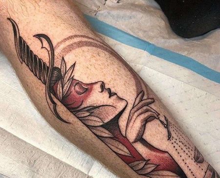 New School小腿匕首女人纹身图案