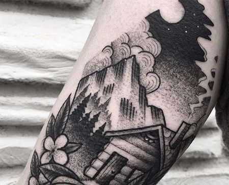 Old School小臂房子纹身图案