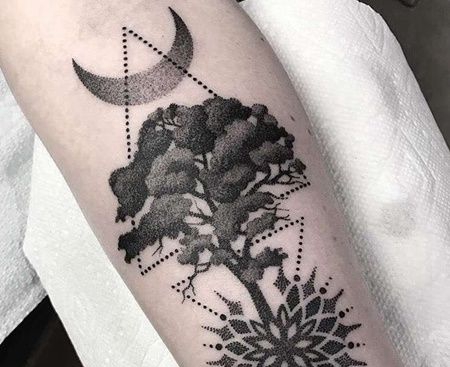 点刺小臂树繁花纹身图案