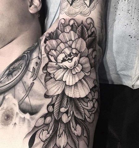 点线腋下玫瑰纹身图案