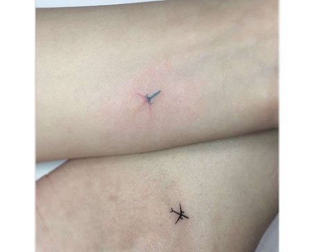 小清新胳膊飞机纹身图案