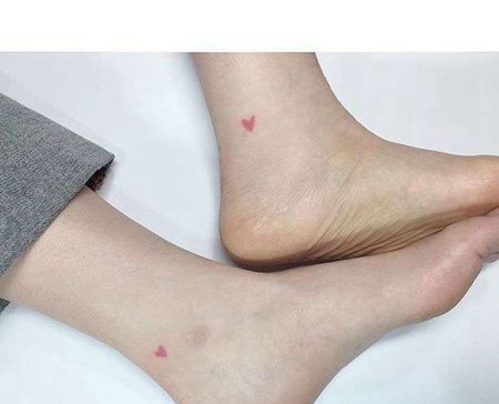 小清新脚踝心纹身图案