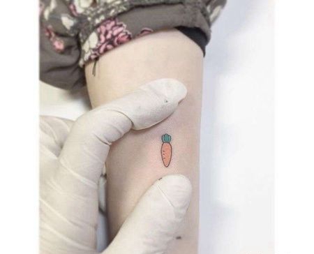 小清新小臂胡萝卜纹身图案