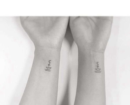 小清新手腕帆船纹身图案